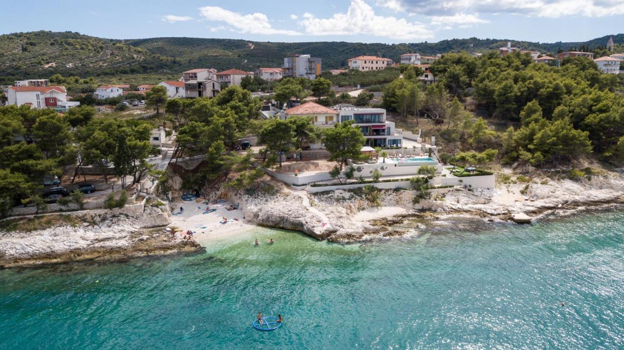 Apartman Domic Slatine Exterior foto